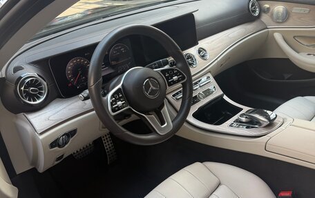 Mercedes-Benz E-Класс, 2018 год, 5 250 рублей, 9 фотография