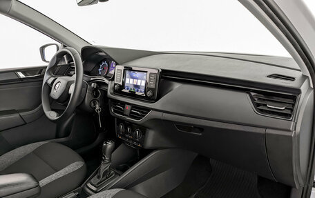 Skoda Rapid II, 2021 год, 1 350 000 рублей, 11 фотография