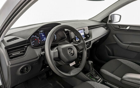 Skoda Rapid II, 2021 год, 1 350 000 рублей, 16 фотография