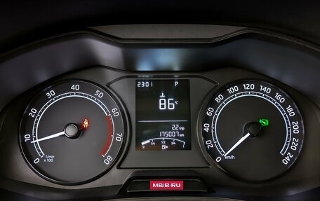 Skoda Rapid II, 2021 год, 1 350 000 рублей, 13 фотография