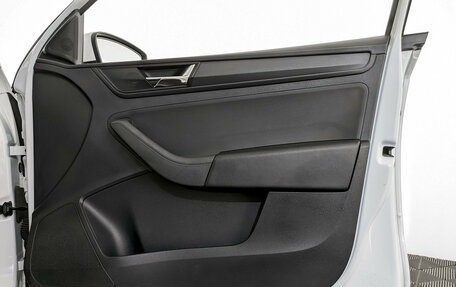 Skoda Rapid II, 2021 год, 1 350 000 рублей, 24 фотография