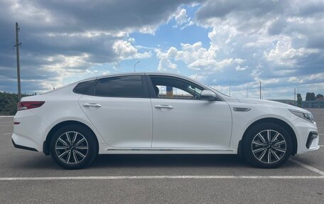 KIA Optima IV, 2018 год, 1 950 000 рублей, 2 фотография