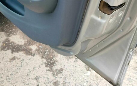 Nissan Almera, 2004 год, 650 000 рублей, 14 фотография