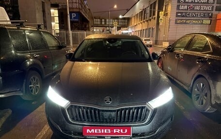 Skoda Octavia IV, 2020 год, 2 300 000 рублей, 1 фотография
