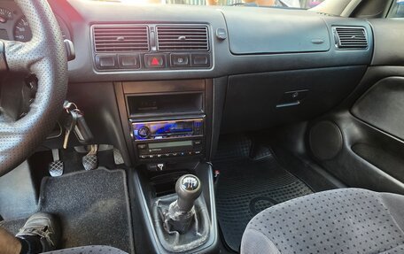 Volkswagen Golf IV, 1999 год, 399 999 рублей, 12 фотография