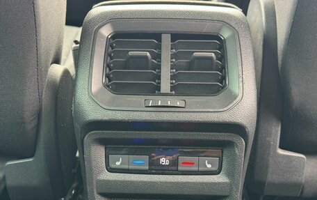 Volkswagen Tiguan II, 2017 год, 1 999 000 рублей, 16 фотография