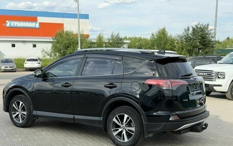 Toyota RAV4, 2017 год, 2 250 000 рублей, 5 фотография