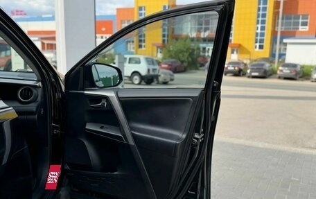 Toyota RAV4, 2017 год, 2 250 000 рублей, 8 фотография