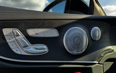 Mercedes-Benz E-Класс, 2019 год, 4 850 000 рублей, 10 фотография