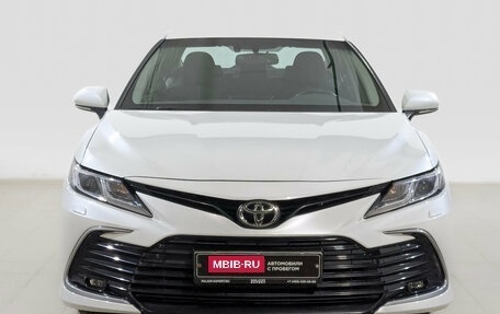 Toyota Camry, 2021 год, 2 480 000 рублей, 2 фотография