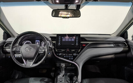 Toyota Camry, 2021 год, 2 480 000 рублей, 14 фотография
