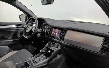 Skoda Kodiaq I, 2022 год, 3 615 000 рублей, 13 фотография