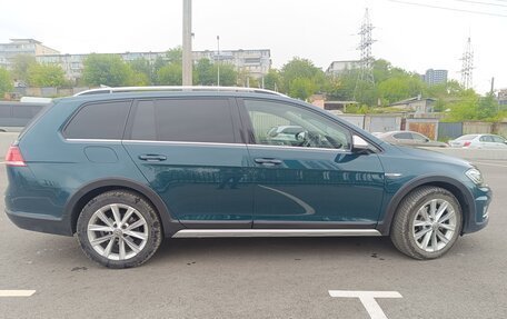 Volkswagen Golf VII, 2017 год, 2 220 000 рублей, 6 фотография