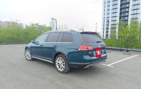 Volkswagen Golf VII, 2017 год, 2 220 000 рублей, 9 фотография