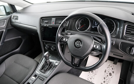 Volkswagen Golf VII, 2018 год, 1 499 000 рублей, 8 фотография
