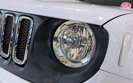Jeep Renegade I рестайлинг, 2019 год, 1 272 000 рублей, 7 фотография