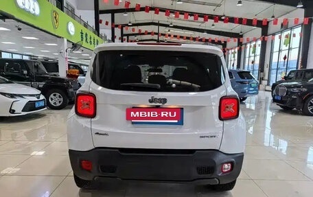 Jeep Renegade I рестайлинг, 2019 год, 1 272 000 рублей, 5 фотография