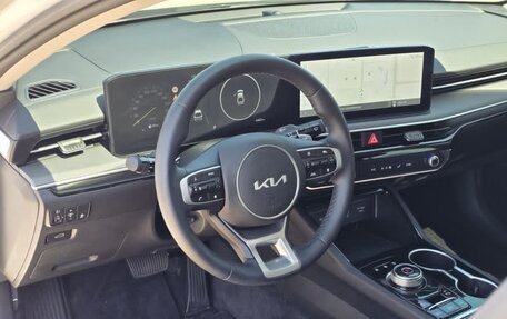 KIA K5, 2024 год, 3 500 000 рублей, 8 фотография