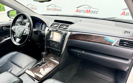 Toyota Camry, 2015 год, 1 899 000 рублей, 8 фотография