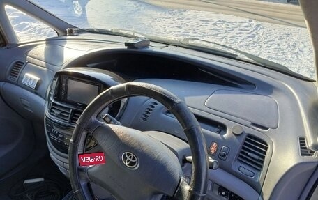 Toyota Estima III рестайлинг -2, 2001 год, 680 000 рублей, 5 фотография