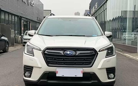 Subaru Forester, 2022 год, 3 000 000 рублей, 2 фотография