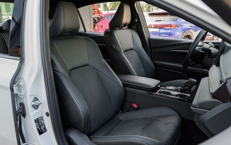 Toyota Camry, 2024 год, 4 499 000 рублей, 12 фотография