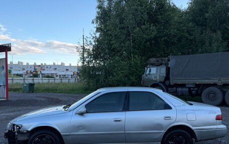 Toyota Camry, 2000 год, 235 000 рублей, 4 фотография