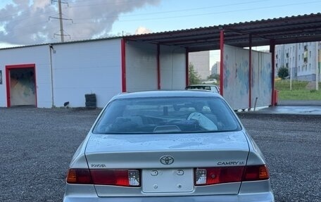 Toyota Camry, 2000 год, 235 000 рублей, 6 фотография