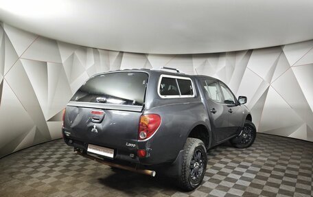 Mitsubishi L200 IV рестайлинг, 2013 год, 1 319 000 рублей, 2 фотография