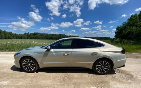 Hyundai Sonata VIII, 2022 год, 2 370 рублей, 4 фотография