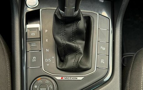 Volkswagen Tiguan II, 2017 год, 2 649 000 рублей, 25 фотография