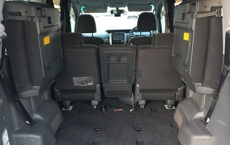 Toyota Noah III, 2010 год, 1 315 000 рублей, 2 фотография