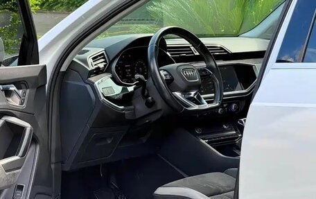 Audi Q3, 2022 год, 2 413 000 рублей, 7 фотография