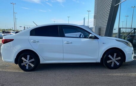 KIA Rio IV, 2018 год, 1 200 000 рублей, 5 фотография