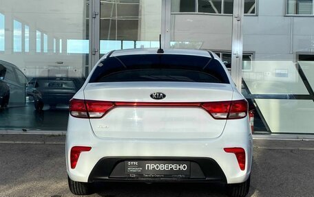 KIA Rio IV, 2018 год, 1 200 000 рублей, 7 фотография