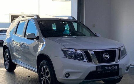 Nissan Terrano III, 2015 год, 1 250 000 рублей, 3 фотография