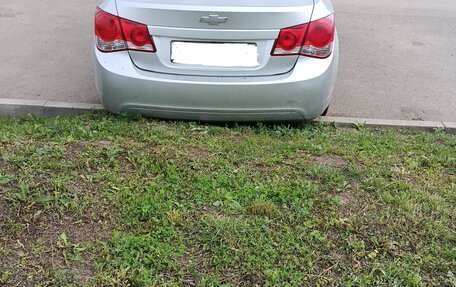 Chevrolet Cruze II, 2009 год, 375 000 рублей, 2 фотография
