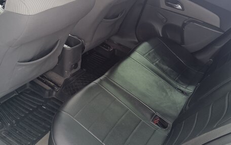 Chevrolet Cruze II, 2009 год, 375 000 рублей, 8 фотография