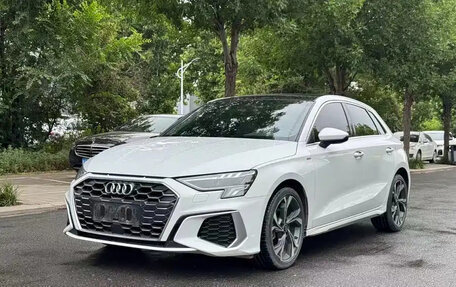 Audi A3, 2022 год, 1 950 000 рублей, 2 фотография
