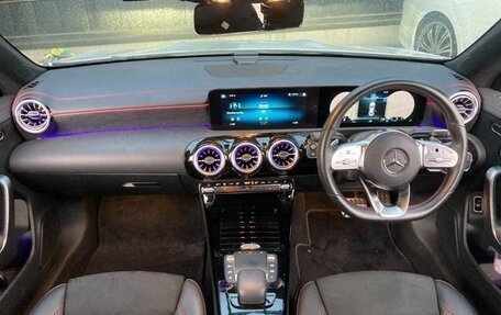 Mercedes-Benz CLA, 2023 год, 2 500 000 рублей, 9 фотография