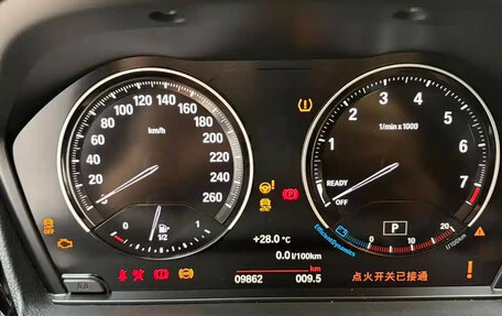 BMW 1 серия, 2022 год, 1 900 000 рублей, 14 фотография