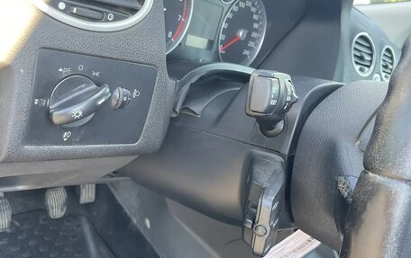 Ford Focus II рестайлинг, 2006 год, 200 000 рублей, 10 фотография