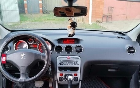 Peugeot 408 I рестайлинг, 2012 год, 550 000 рублей, 2 фотография