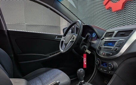 Hyundai Solaris II рестайлинг, 2016 год, 999 000 рублей, 24 фотография