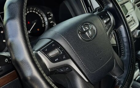 Toyota Land Cruiser 200, 2020 год, 10 800 000 рублей, 26 фотография