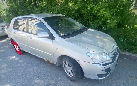 Toyota Corolla, 2004 год, 400 000 рублей, 1 фотография