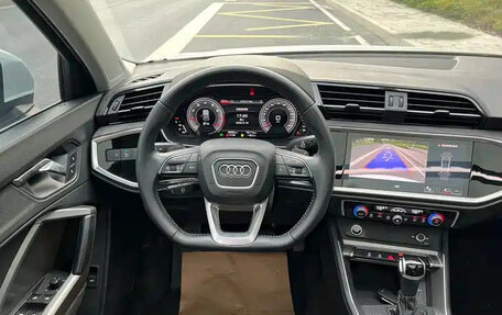 Audi Q3, 2022 год, 2 430 000 рублей, 9 фотография