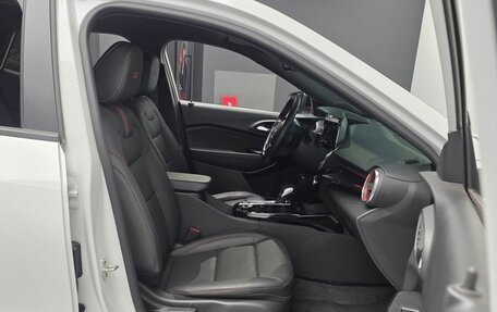 Chevrolet Trax, 2023 год, 2 000 000 рублей, 18 фотография