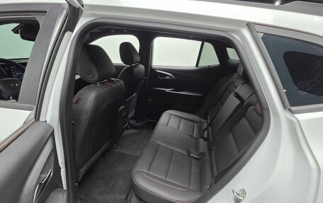 Chevrolet Trax, 2023 год, 2 000 000 рублей, 17 фотография