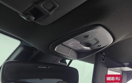 Chevrolet Trax, 2023 год, 2 000 000 рублей, 28 фотография